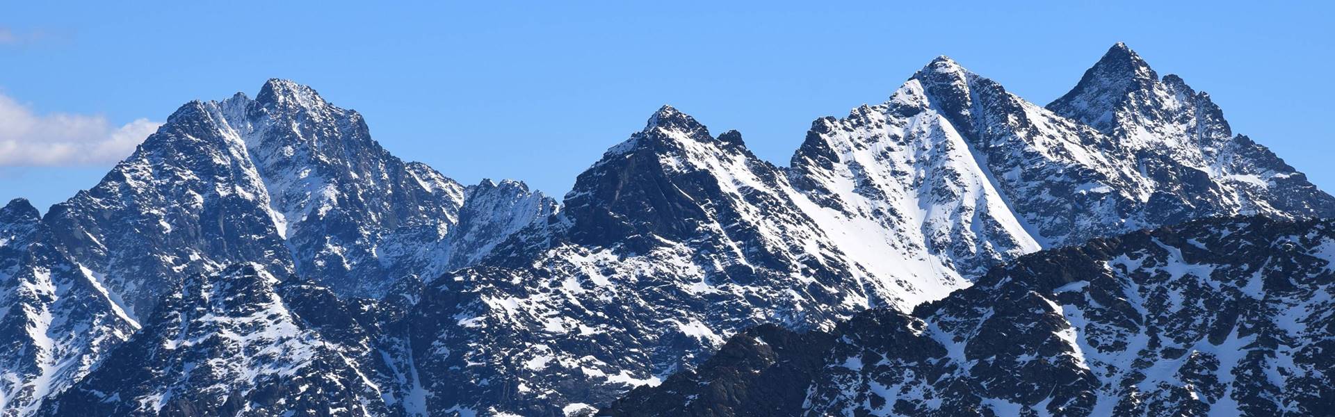 Mikor használjunk hágóvasat, és mikor csúszásgátlót?