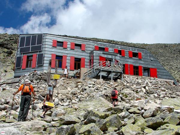 Panaszkodnak a bérlők és a hegyimentők az agresszív vendégekre