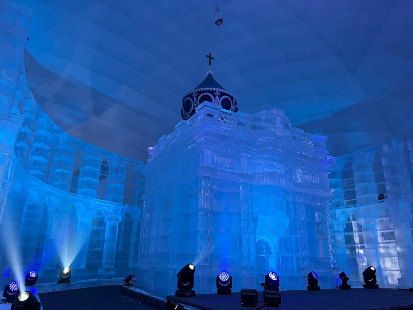 A Szent sír templom ihlette az idei Tátrai jégtemplomot-5