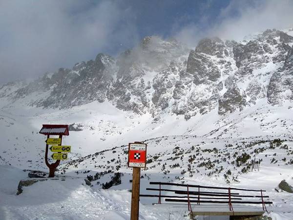 A hegyimentők a téli zárlat tiszteletben tartására kérik a turistákat