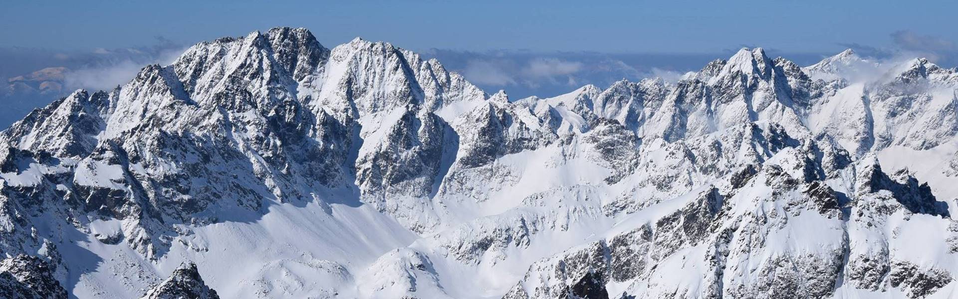 Tilos sátorozni a Tátrában, a bírságok azonban csak jelképesek