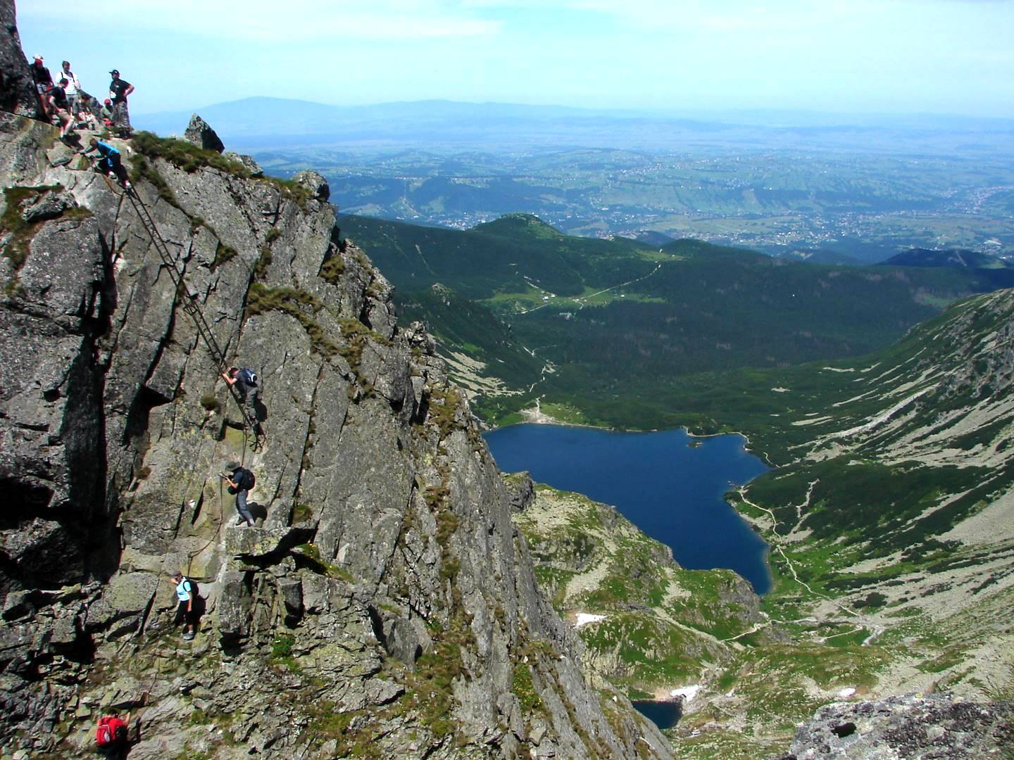 Nyáron ismét lezárások lesznek a Sas úton és más turistautakon a Lengyel-Tátrában-1