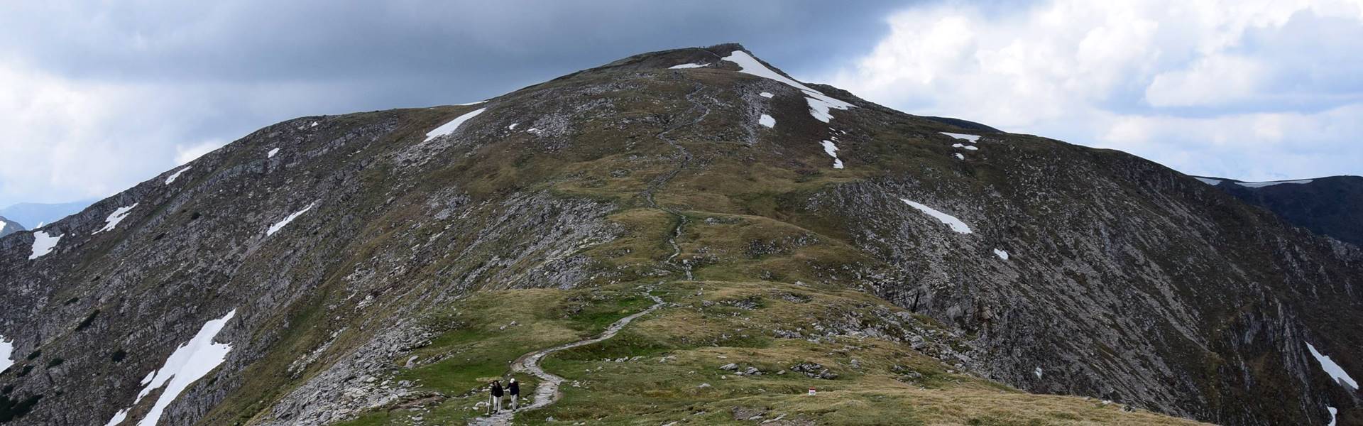 Átmenetileg illegális a határátlépés a tátrai turistautakon