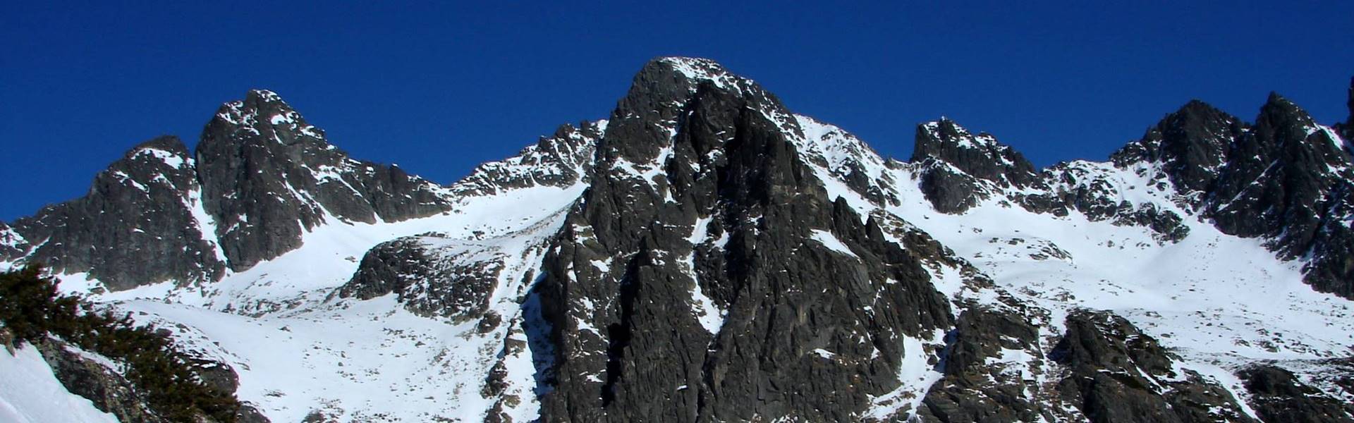 Lezuhant egy helikopter a Magas-Tátrában