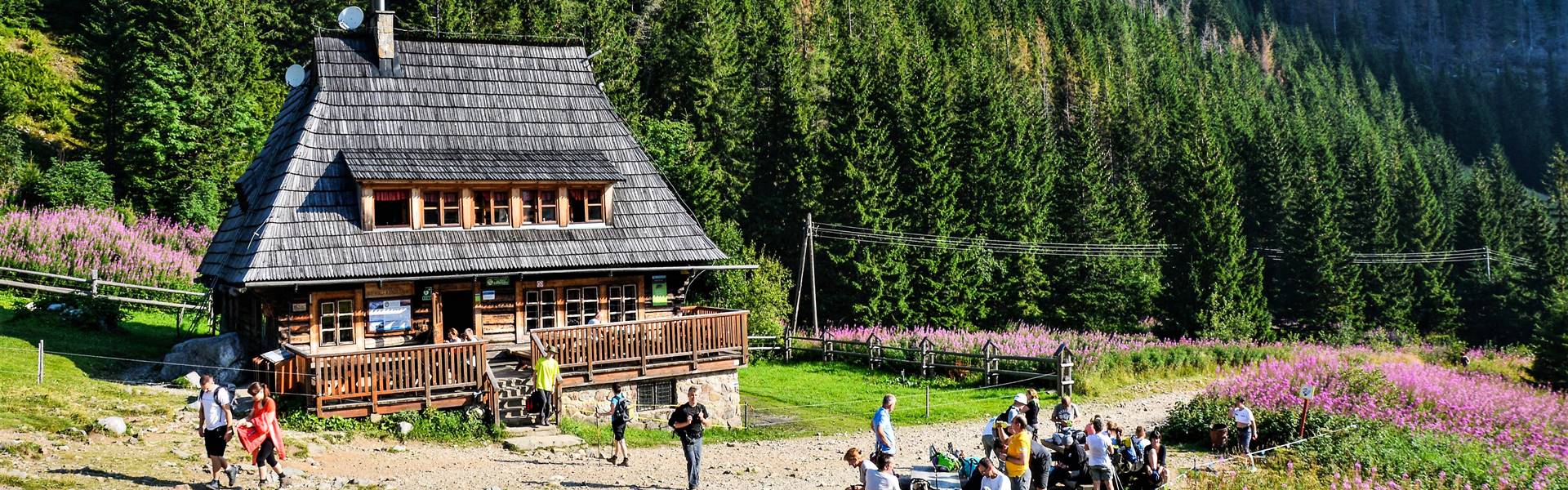 Hogy áll a Konrád menedékház újjáépítése?