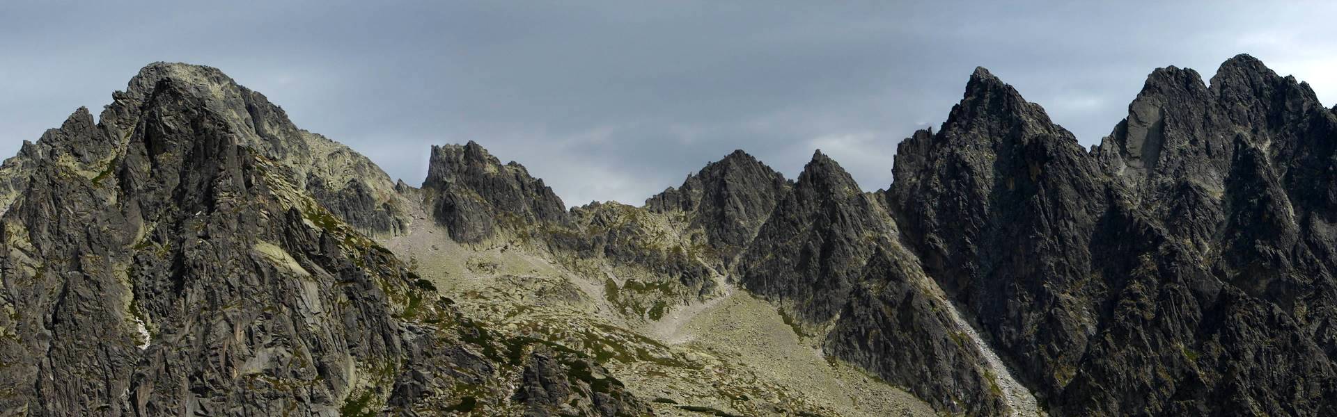 Új, eddig ismeretlen vízesést fedeztek fel a Nagy-Tarpataki-völgyben