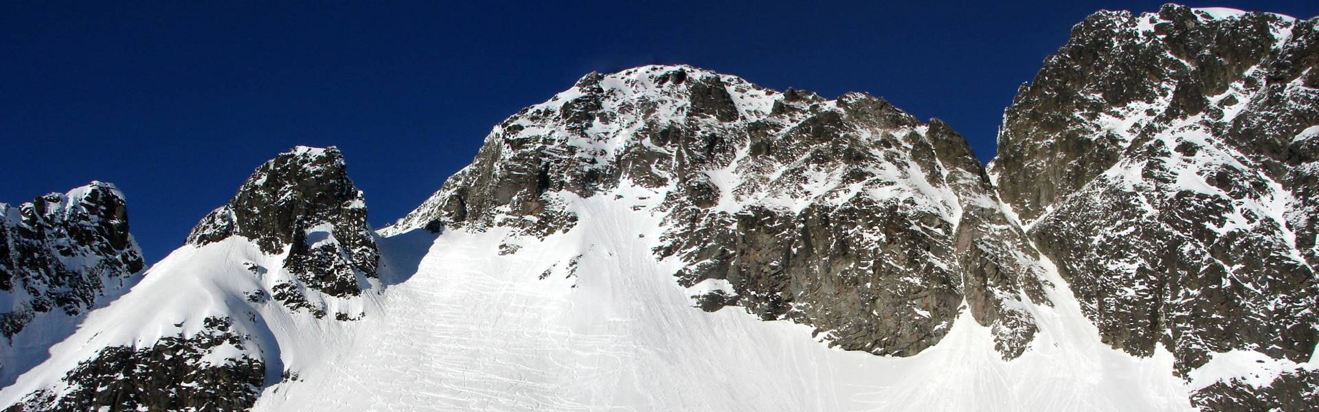 Új díjat vezettek be a Tátrában: mostantól a sítúrázóknak is fizetni kell