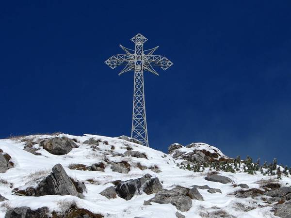 Téli útvonal a Konrád-völgyből a Giewontra