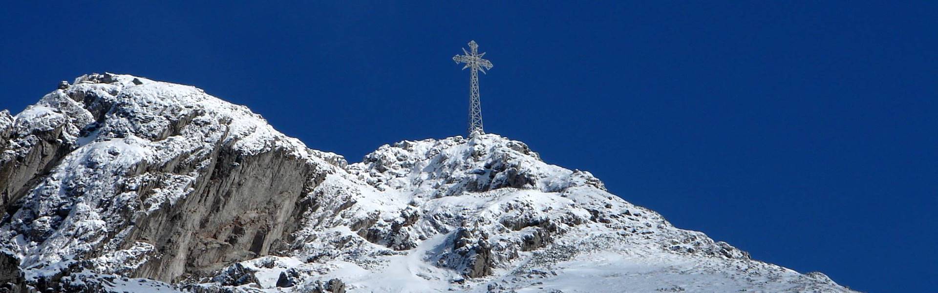 Téli útvonal a Konrád-völgyből a Giewontra